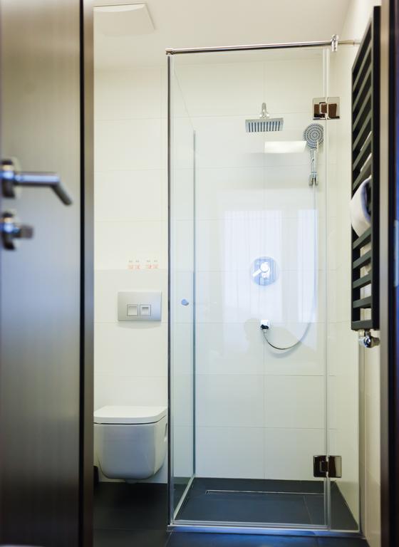 Terminal Hotel Wroclaw Ruang foto